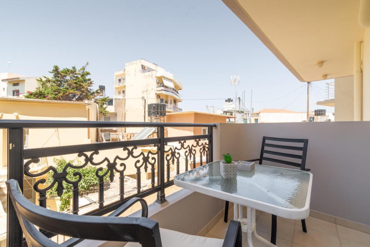 Comfortable Flat In The Heart Of The Old Town Heraklion  Bagian luar foto